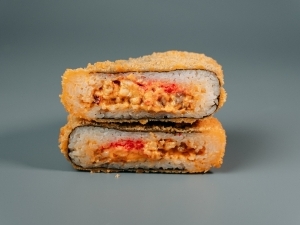 Онигири криспи с угрем